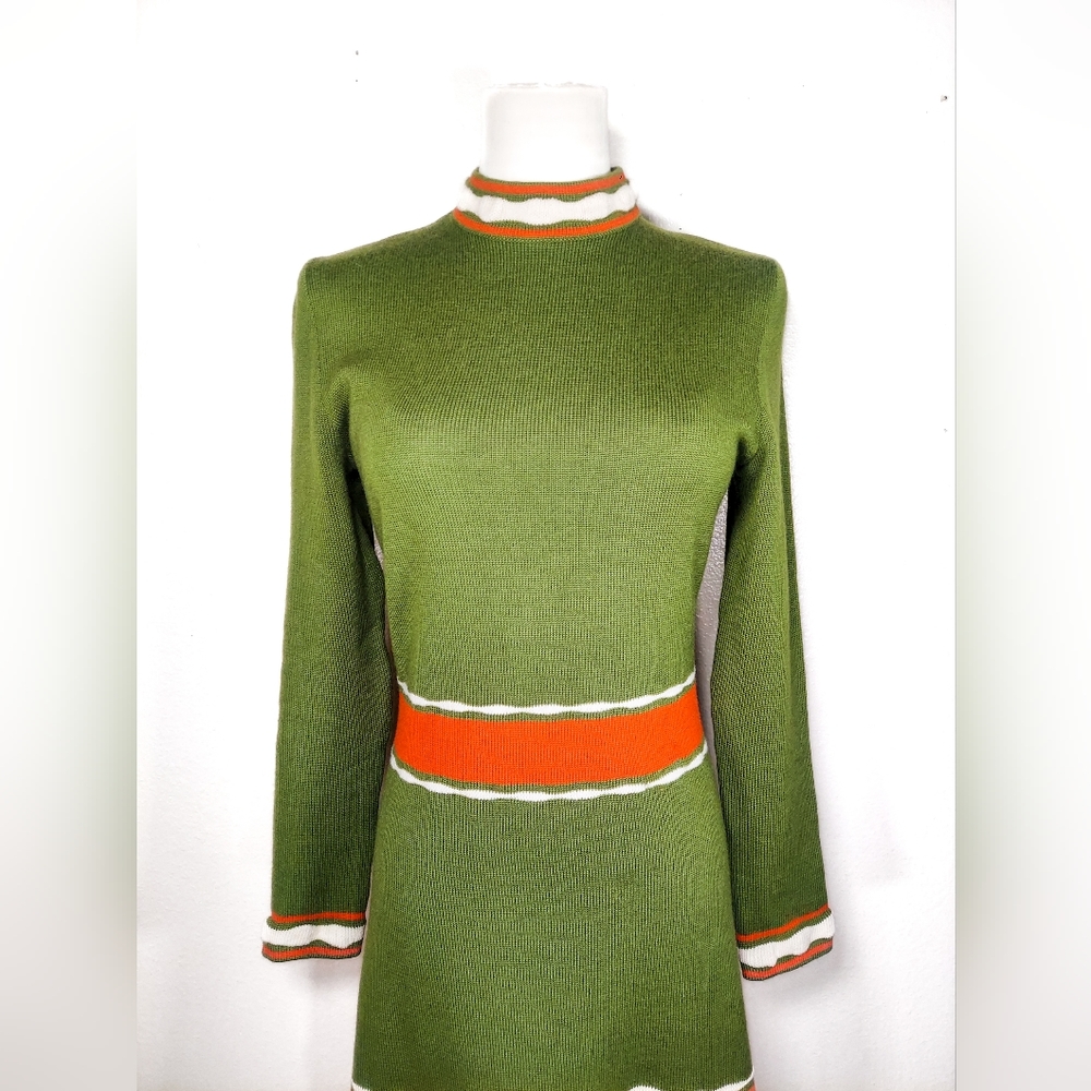 Vintage 1960s Mod Turtleneck Sweater Dress | 60s Colorblock Striped Wool Dress - Picture 4 of 10
